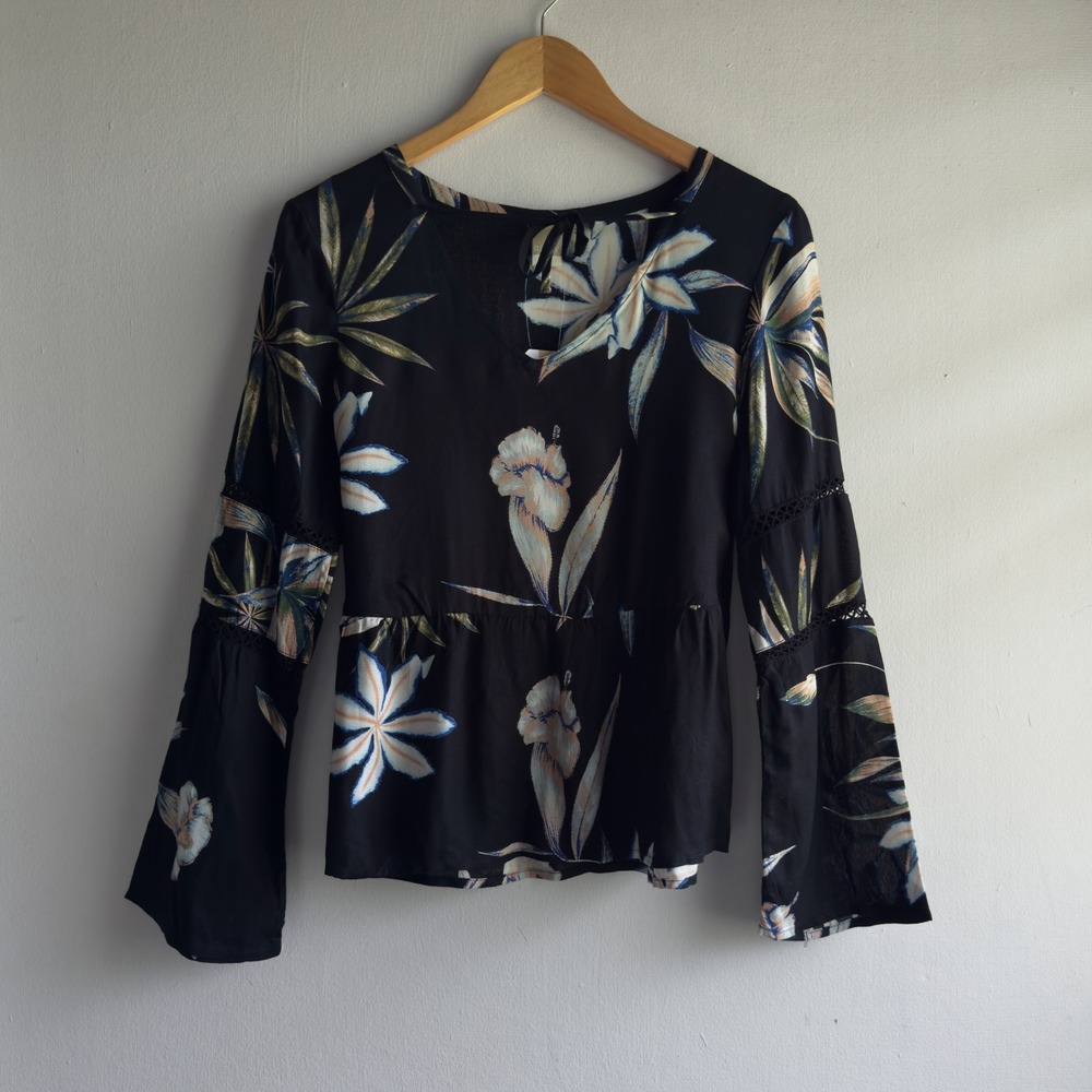 Roxy Heat of Banjar Floral Peplum Top Women Size S Black Tropical Boho